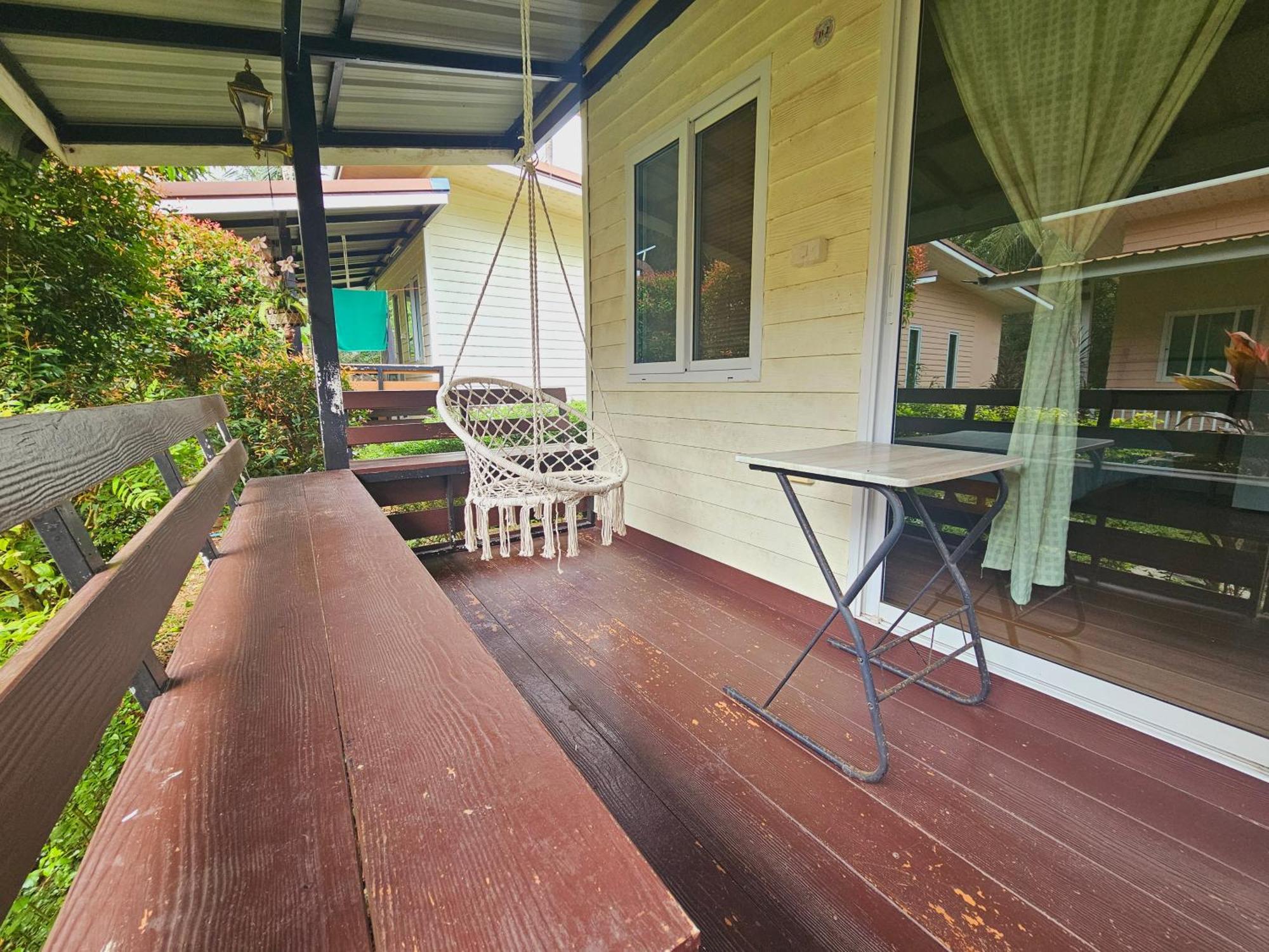 Baan Suan Khun Ta บ้านพักสวนคุณตา Ко Чанг Экстерьер фото