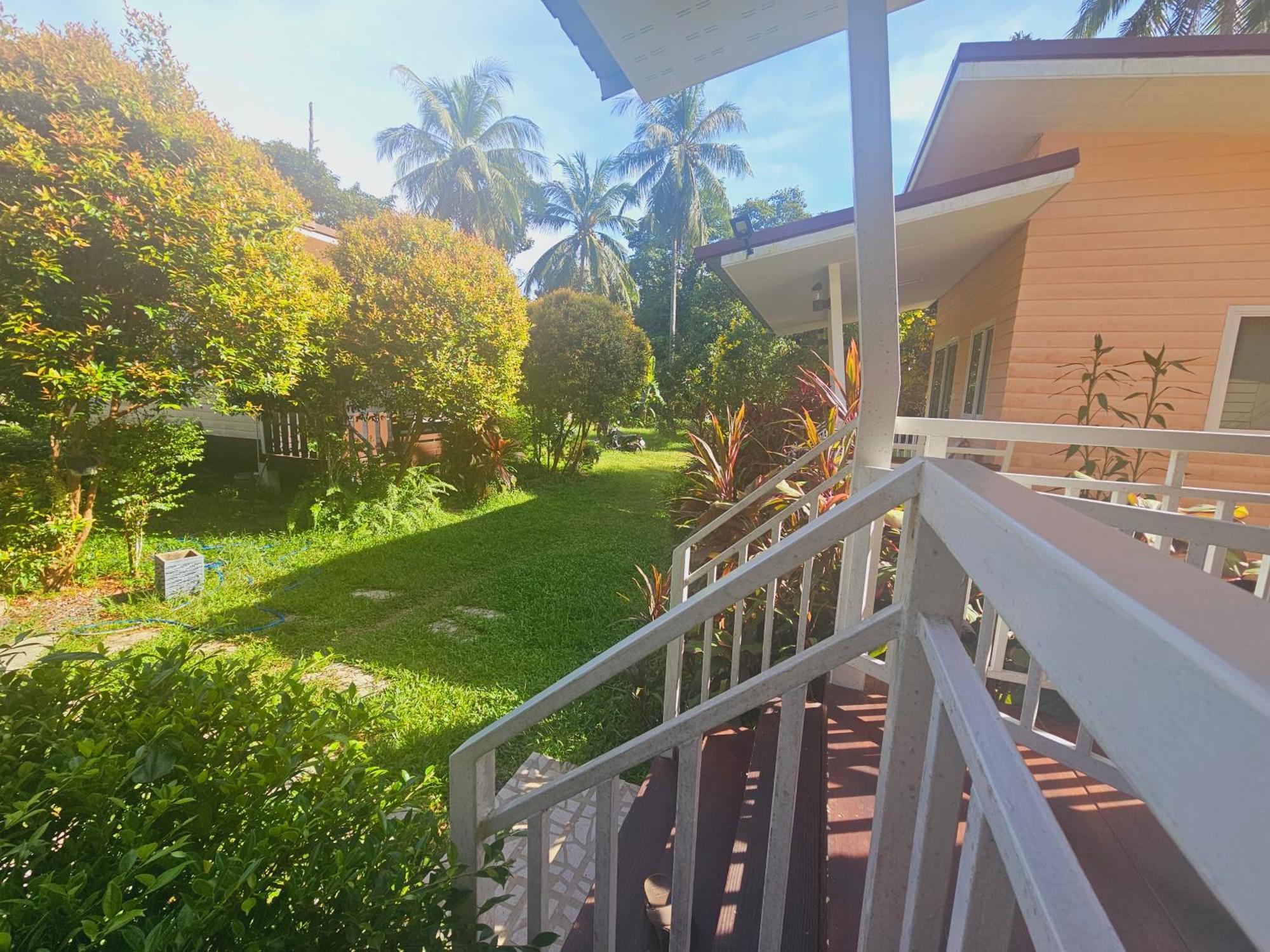 Baan Suan Khun Ta บ้านพักสวนคุณตา Ко Чанг Экстерьер фото