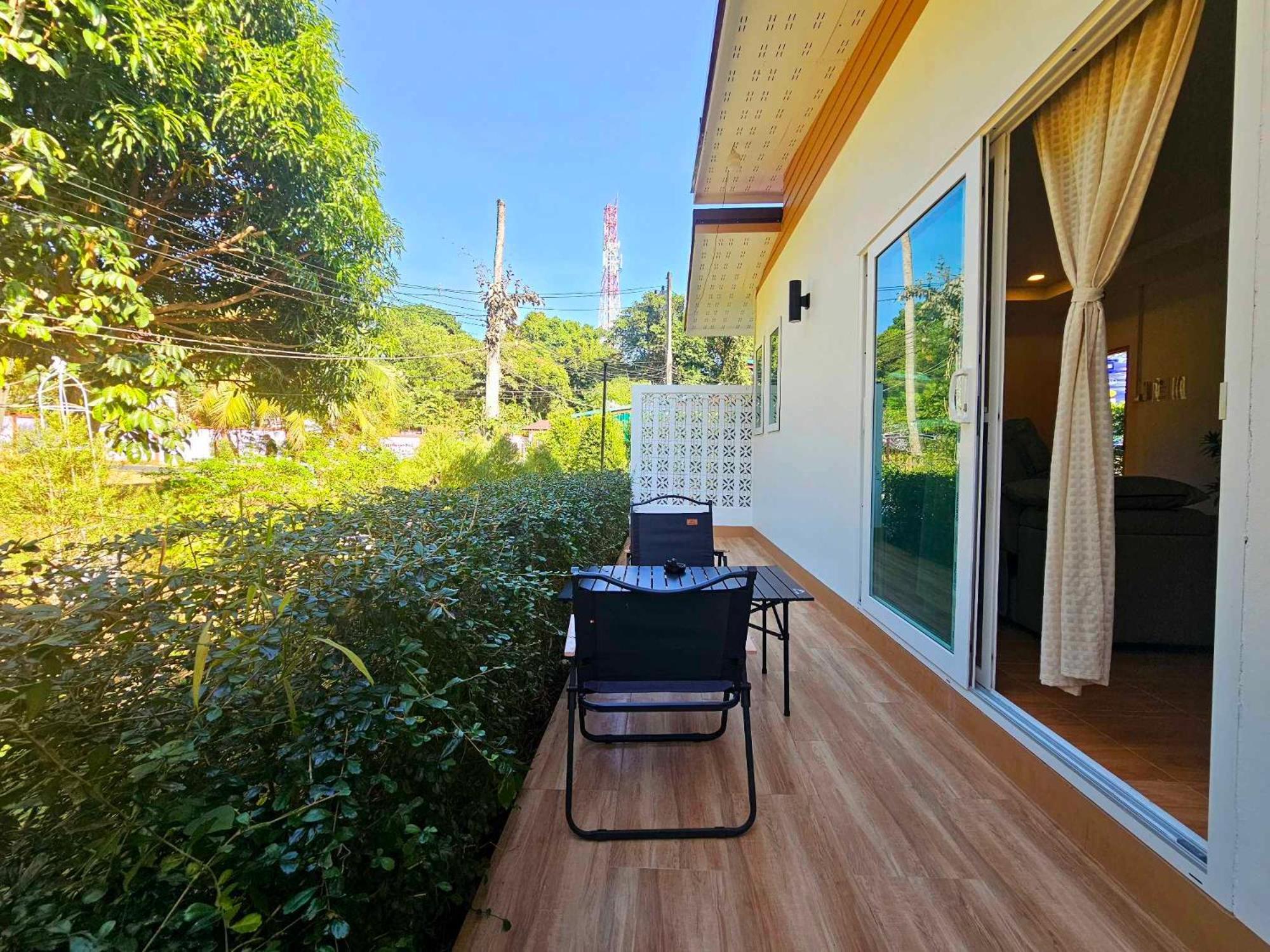 Baan Suan Khun Ta บ้านพักสวนคุณตา Ко Чанг Экстерьер фото