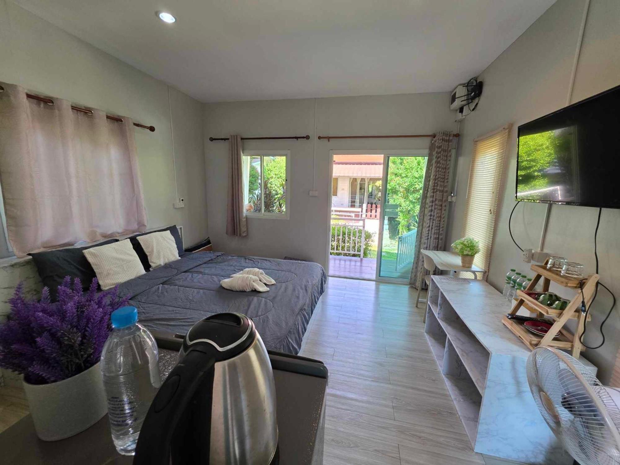 Baan Suan Khun Ta บ้านพักสวนคุณตา Ко Чанг Экстерьер фото
